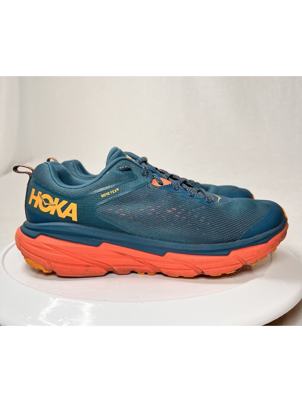 Hoka One One Challenger ATR 6 GTX Shoes Gore Tex Trail Running Womens Size 10 B